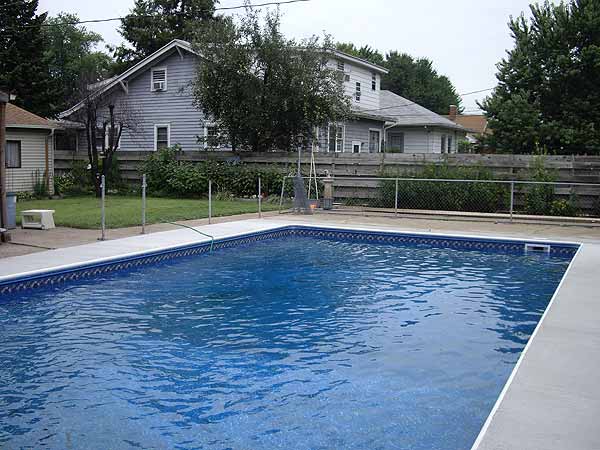 The completed pool surround concrete