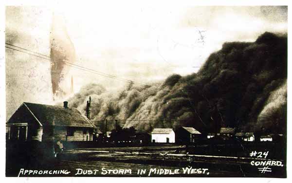 Approaching Dust Storm in Middle West