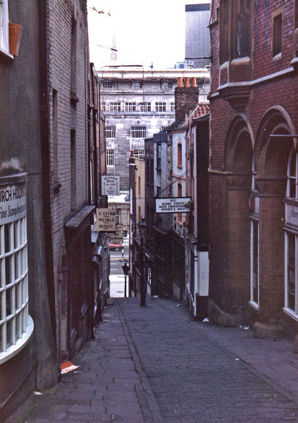 Looking down Christmas Steps, 1999