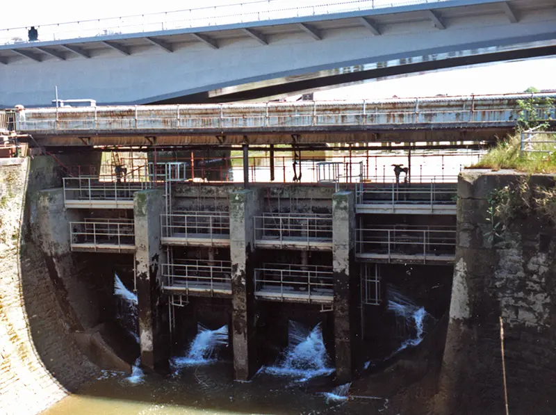 Floating Harbour sluices