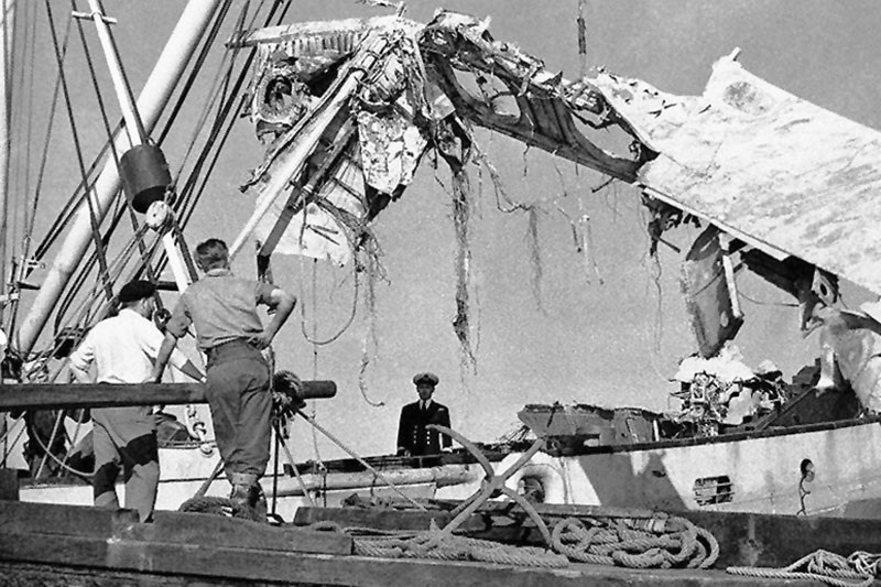 The recovery operation of Comet G-ALYP