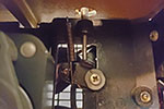 Correct positioning of the bottom of the frame adjustment knob on top of the plate on the aperature plate arm.