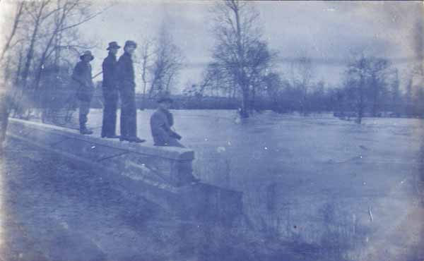 Delphi - The Wabash flooded - 1913